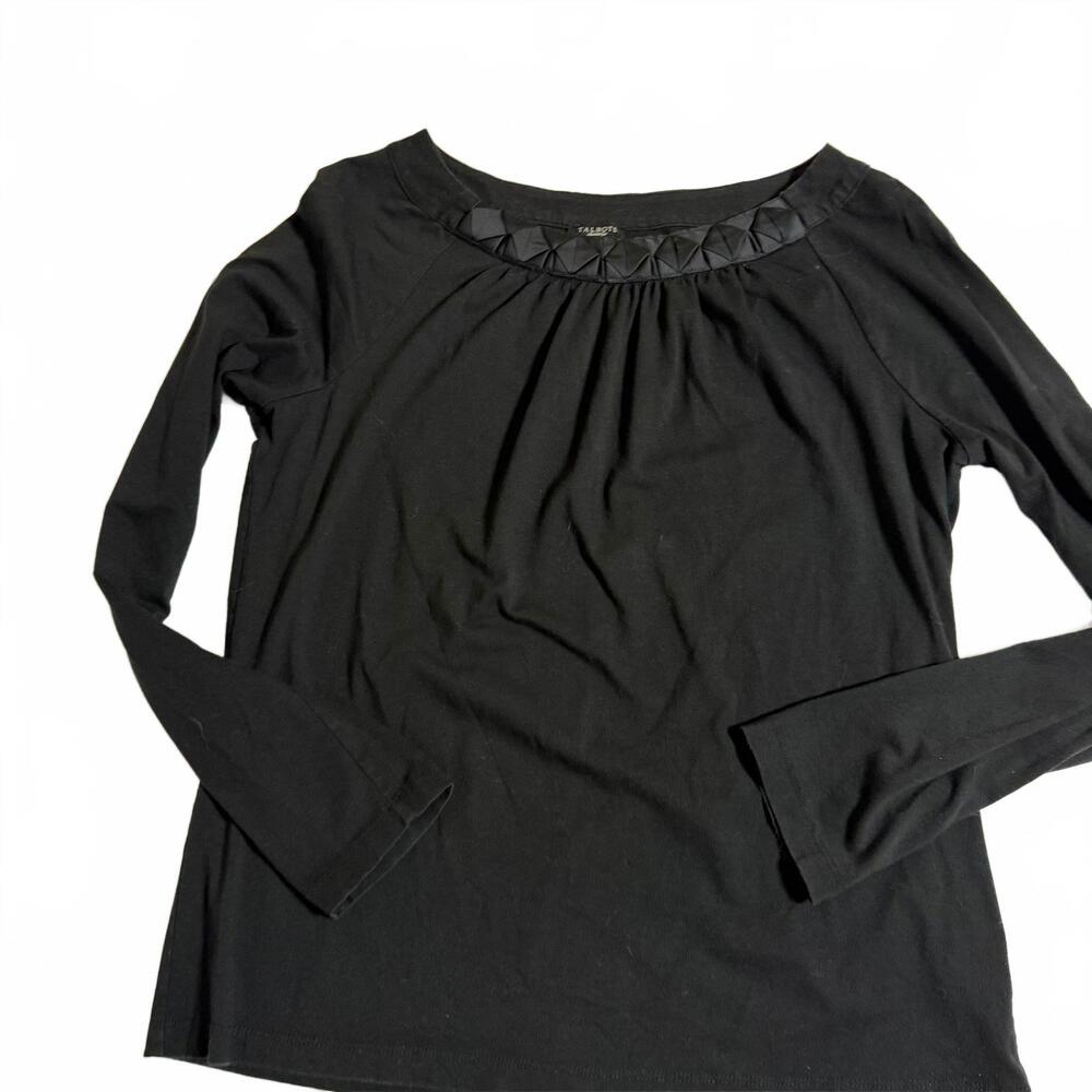 TALBOTS Long Sleeve Black Cotton shirt with embellished Neck Line. Womens Size M